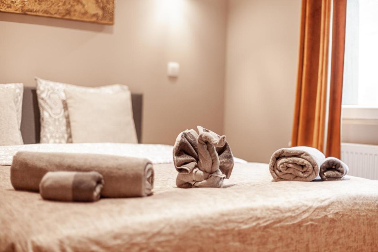 אנטוורפן Luxury Suites Palace By Rikas Hotels מראה חיצוני תמונה